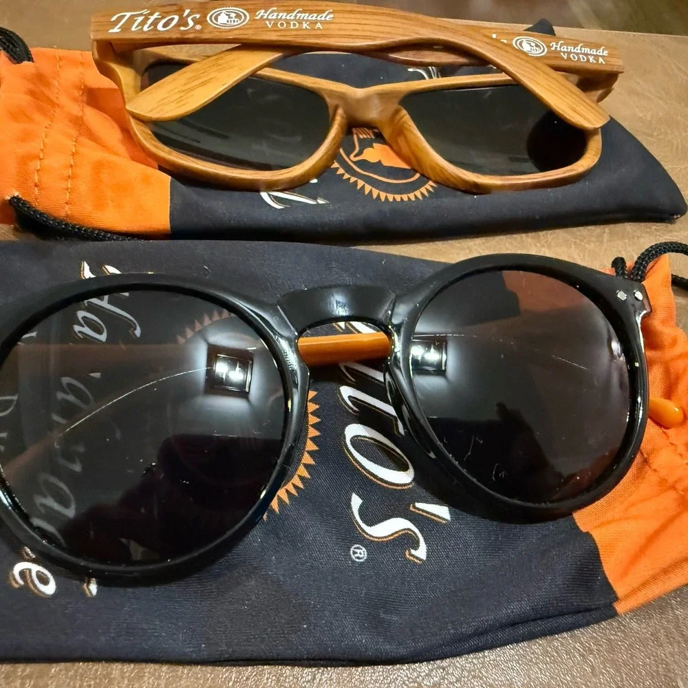Tito's Handmade Vodka Sunglasses Lot 2 Pair Wood Grain Black Promo Shades
